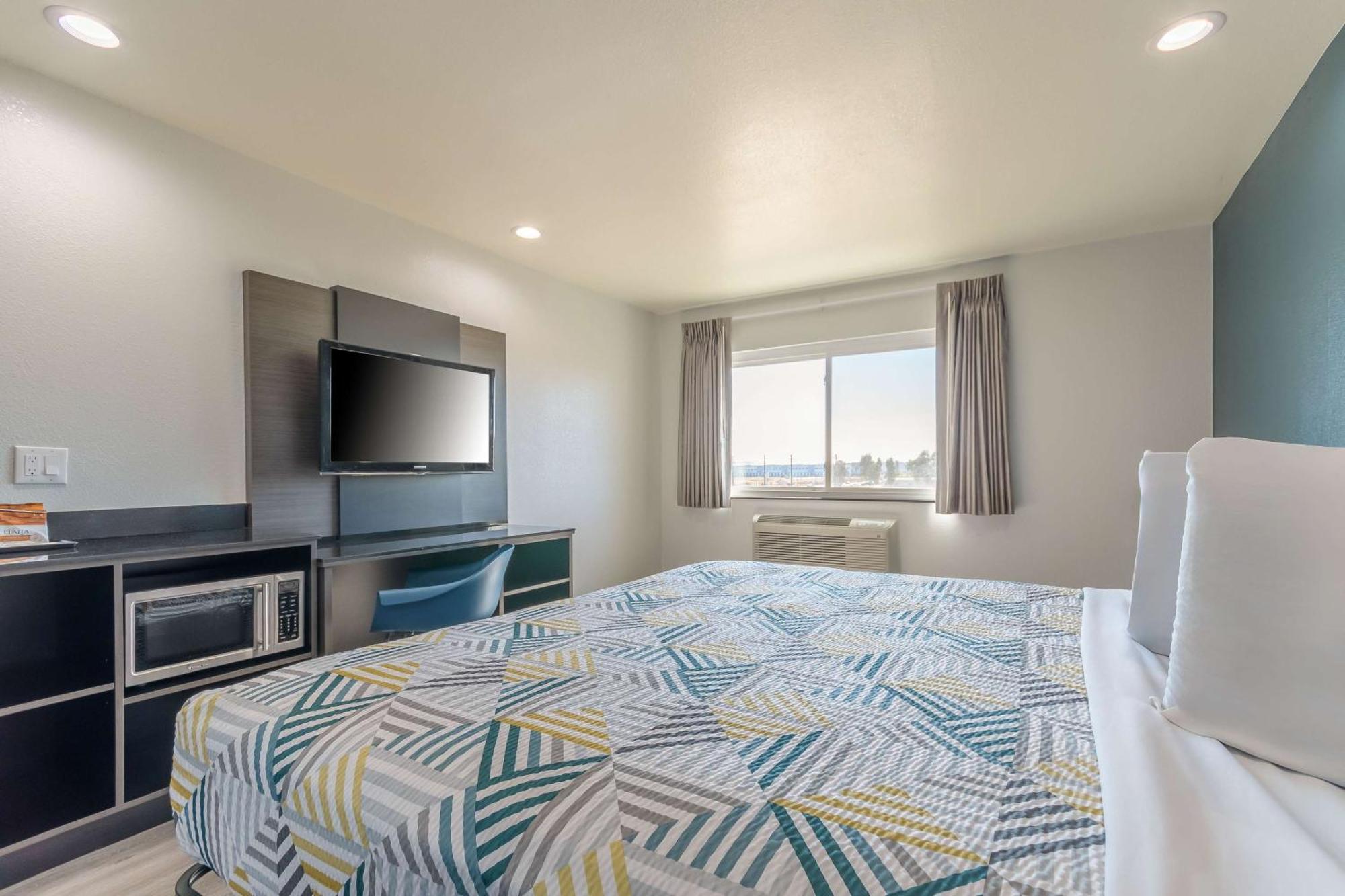 Studio 6 Suites Perris, Ca Exteriér fotografie