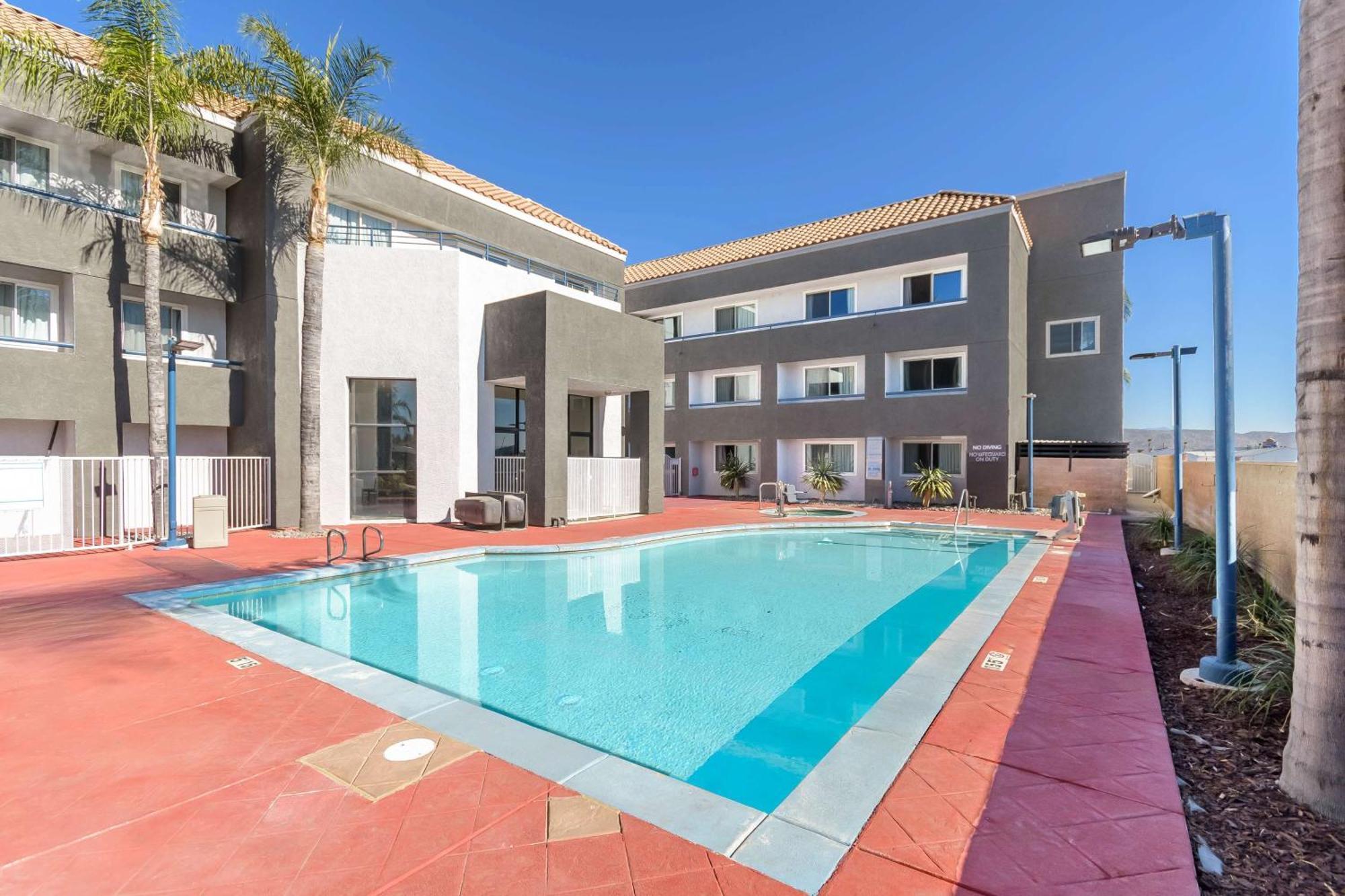 Studio 6 Suites Perris, Ca Exteriér fotografie